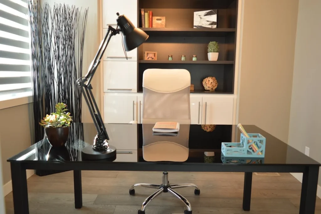 Die Entwicklung der Büroflächen in deutschen Städten: Eine moderne Perspektive 1 | finde-buerogemeinschaft.de office home house desk 159839 | finde-buerogemeinschaft.de